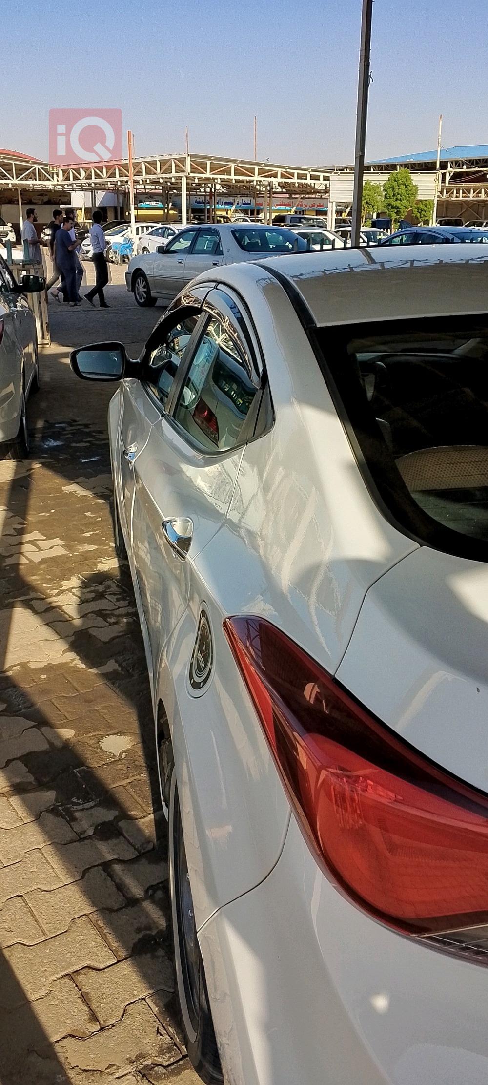 هيونداي النترا